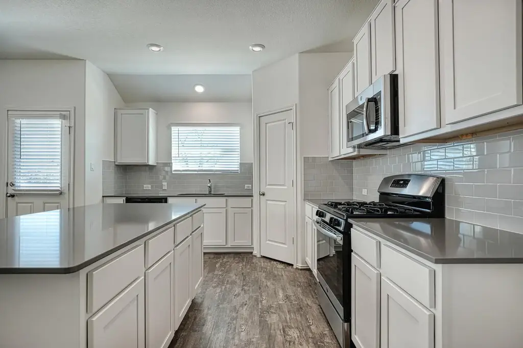 9224 Daisy Cutter Crossing, Georgetown