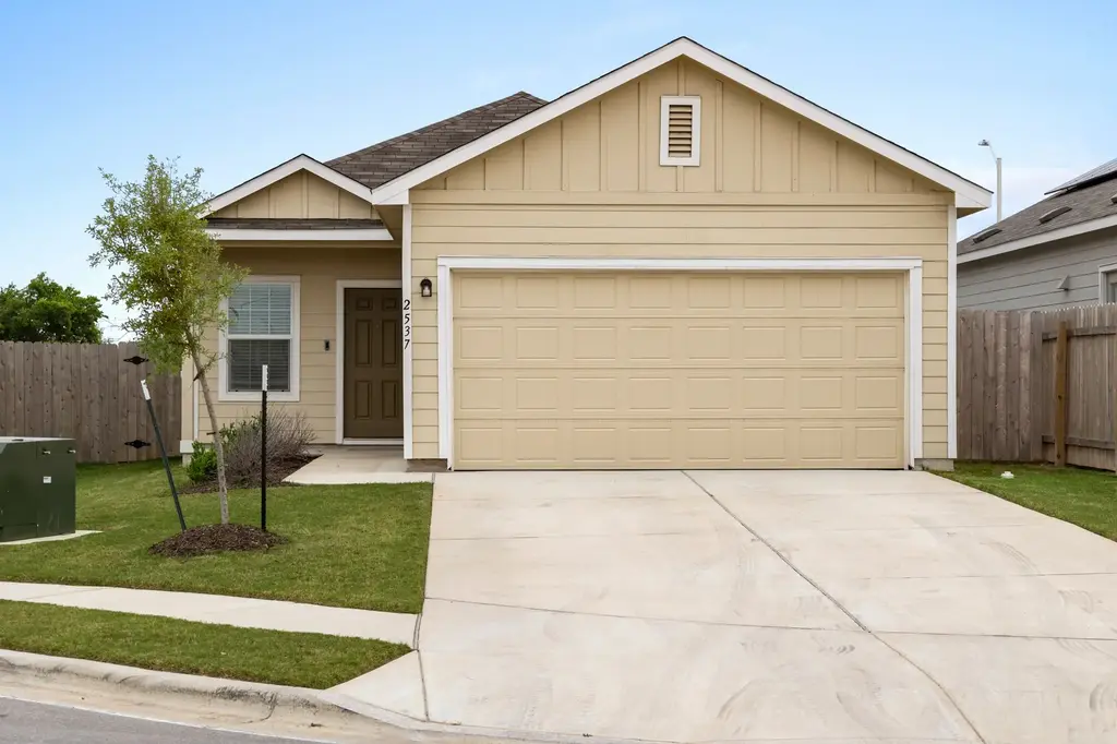 2537 Forgetmenot Lane, Pflugerville