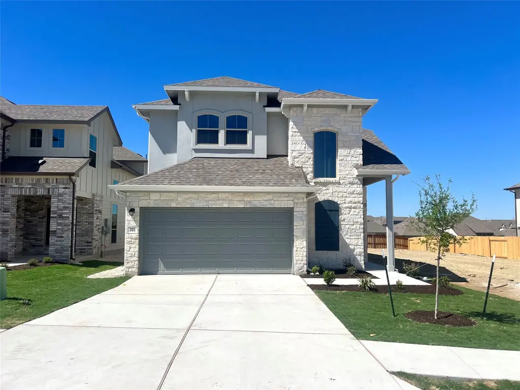 141 White Horses Drive, Kyle