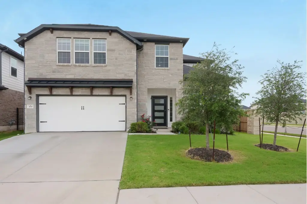 300 Hollister Drive, Liberty Hill