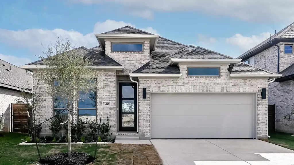 310 Watersong Bend, Lockhart