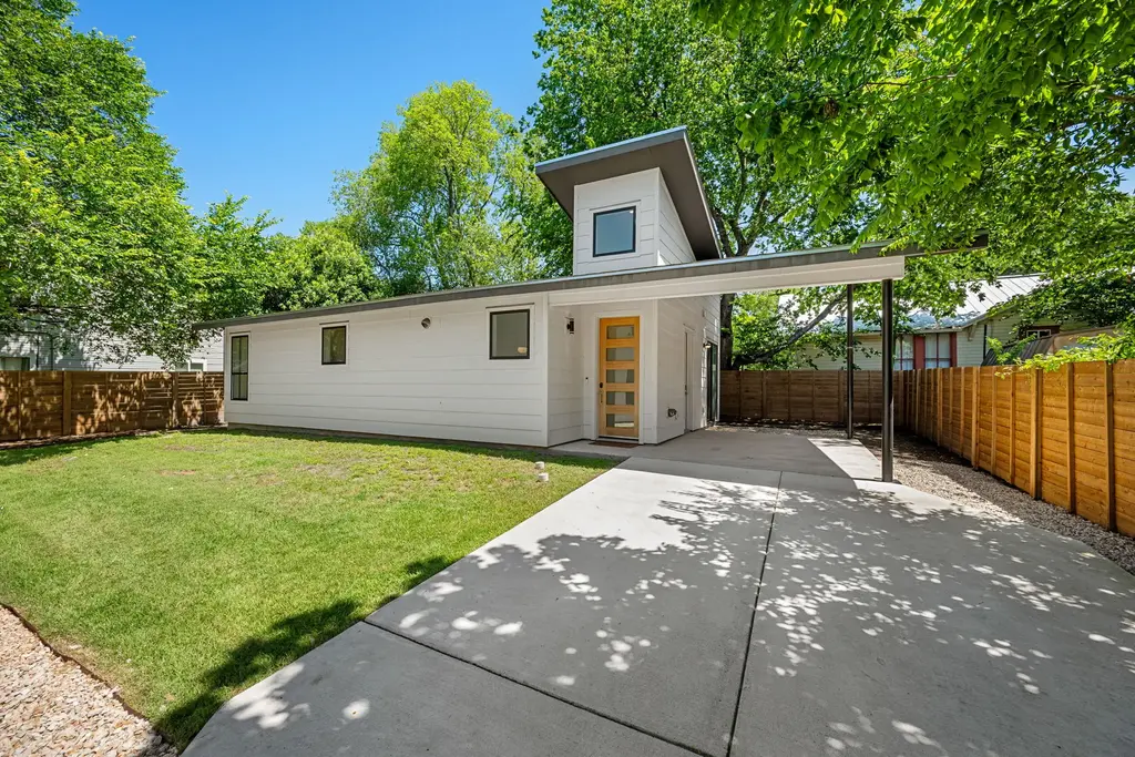508 Capitol Drive 2, Austin