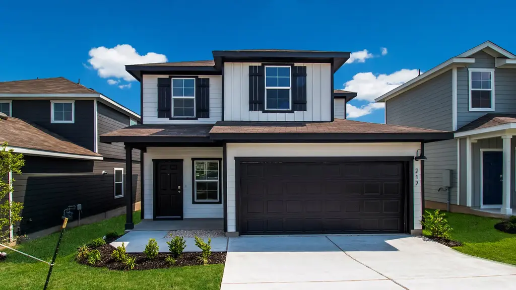 215 Arnold Loop, Uhland