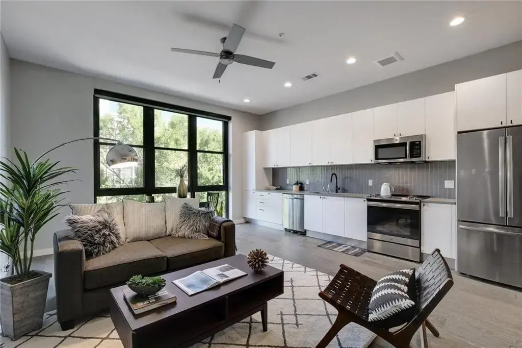 800 Embassy Drive 209, Austin