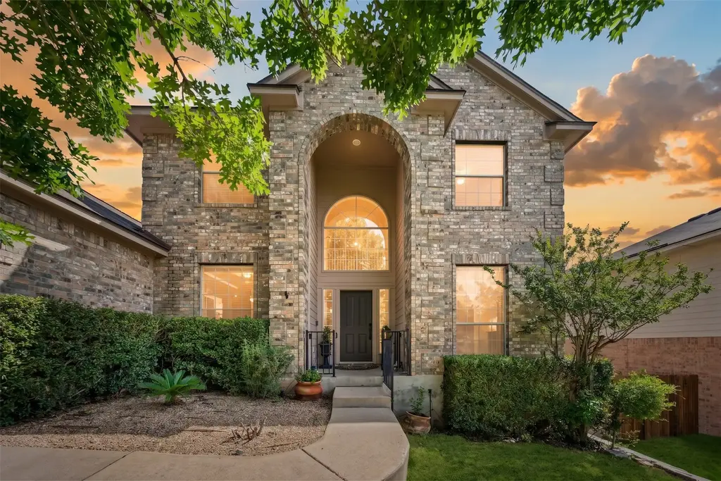 8820 Colberg Drive, Austin