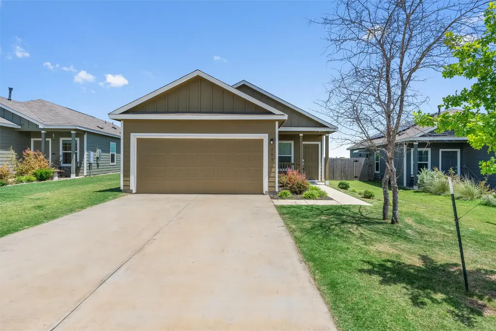 393 Gabbro Gardens, San Marcos