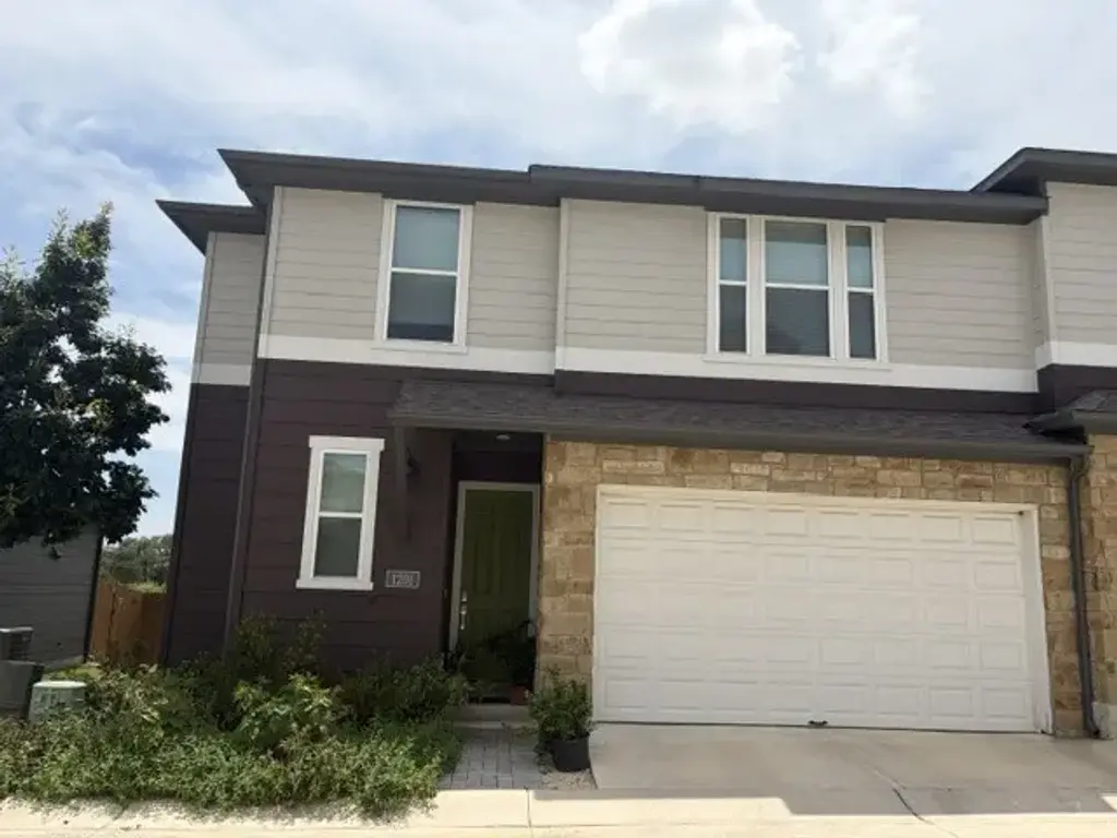 1020 Vista View Drive 1201, Georgetown