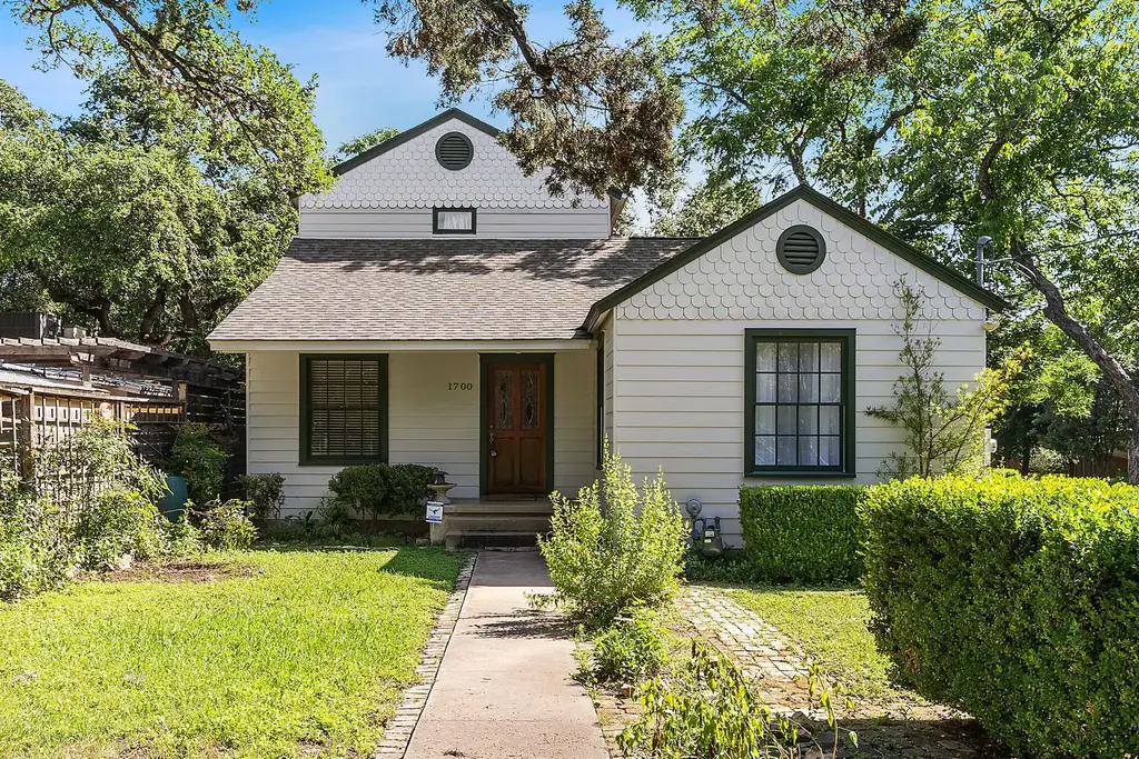 1700 Virginia Avenue, Austin