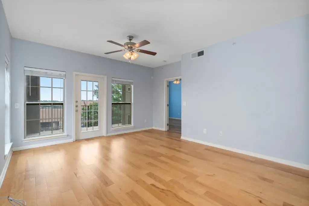 6810 Deatonhill Drive 1200, Austin
