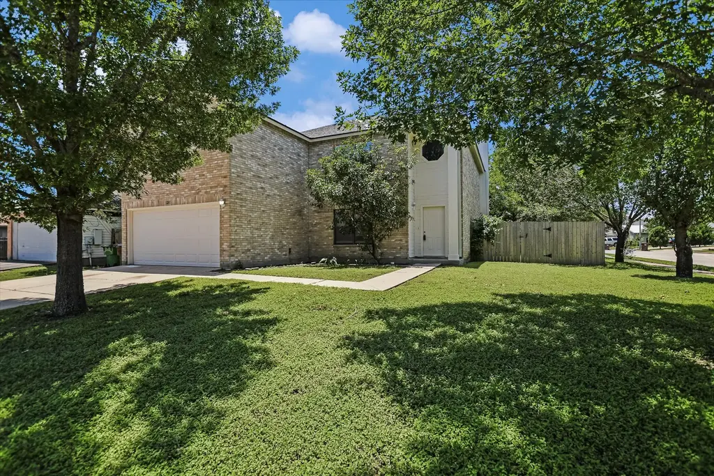 1201 Pike Path, Round Rock