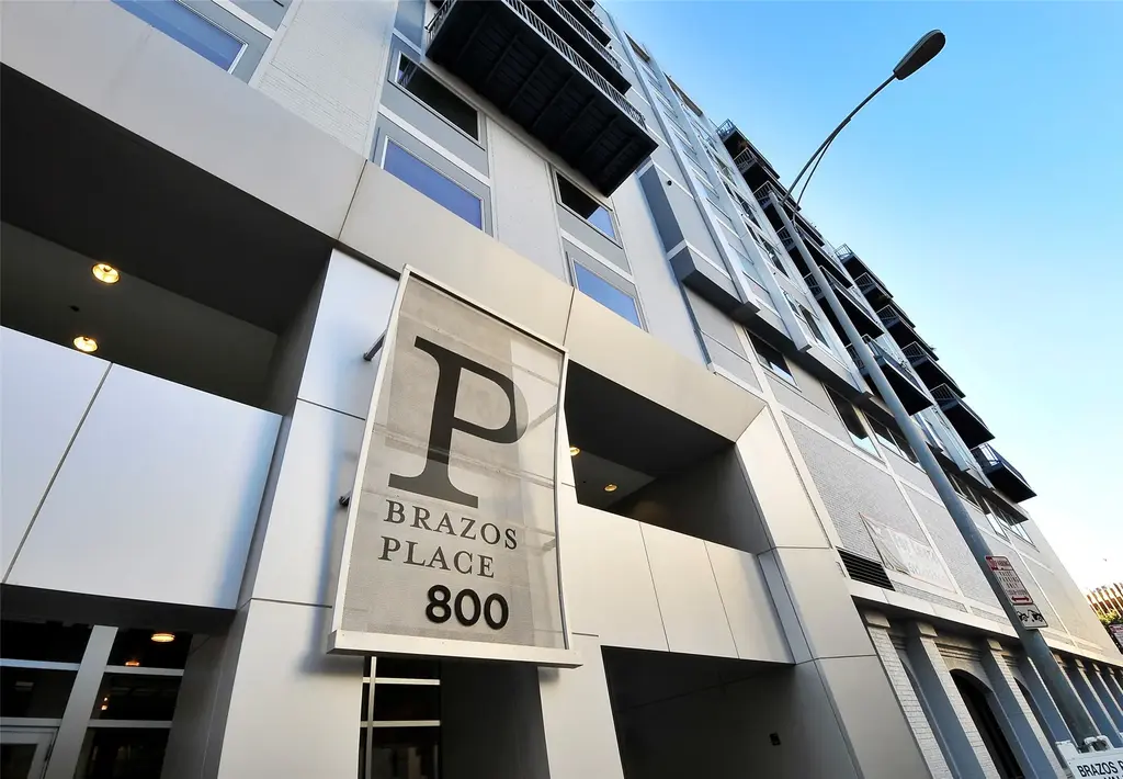 800 Brazos Street 1111, Austin