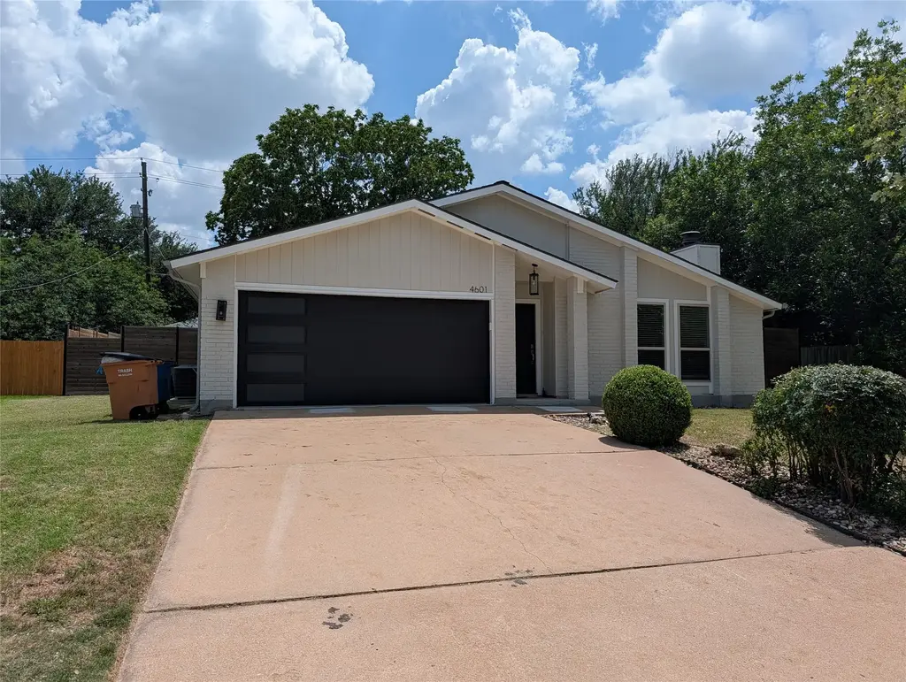 4601 Tamarack Trail, Austin