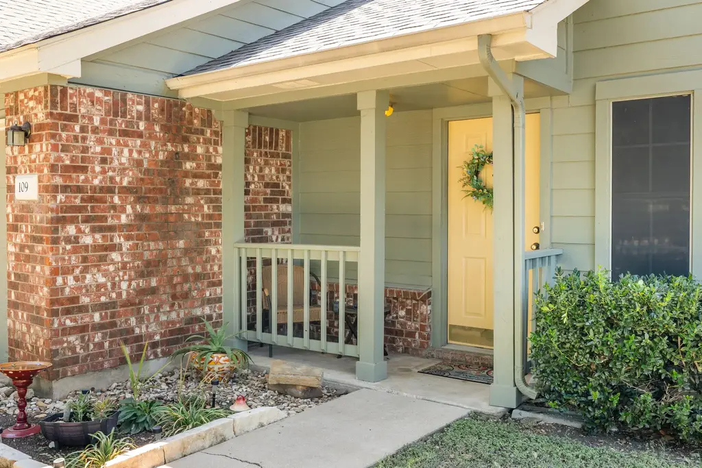 109 Prairie Springs Cove, Georgetown