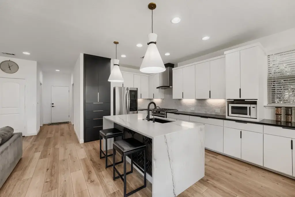 10412 Turnbull Loop, Austin