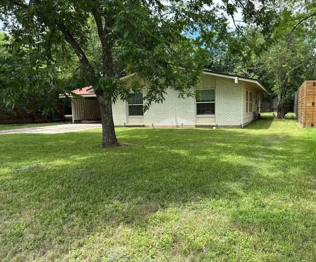 1206 Dwyce Drive, Austin