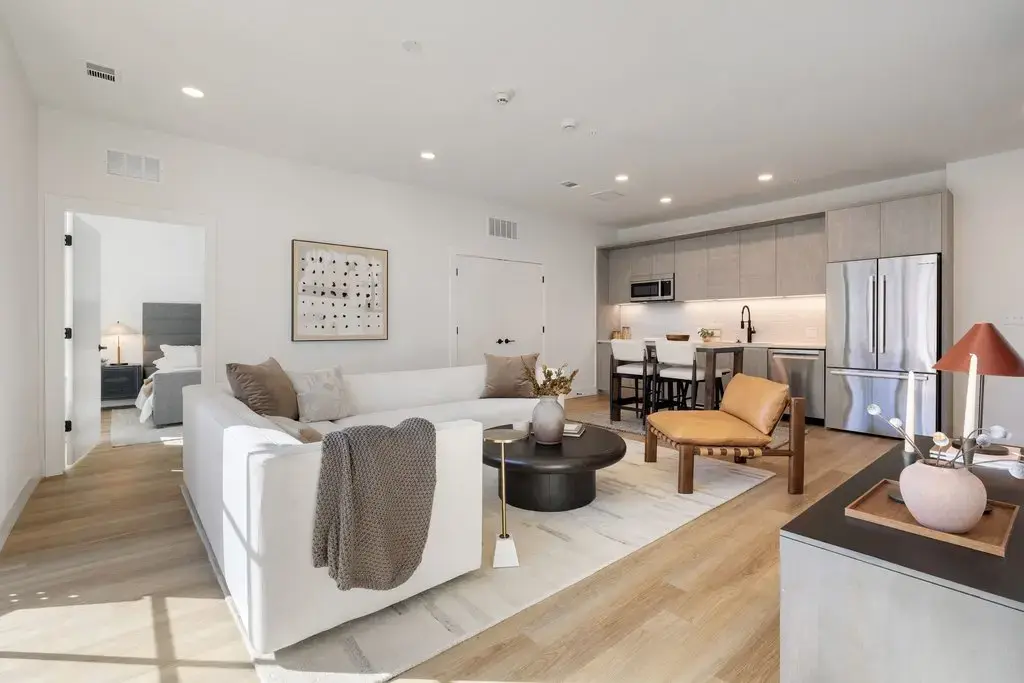 4315 S Congress Avenue 319, Austin