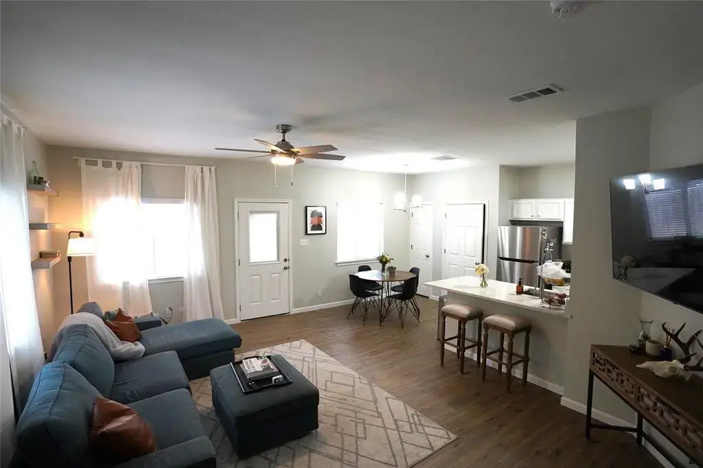1700 Constantino Circle A, Austin