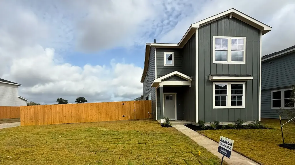 328 George Neggan Lane, Bastrop