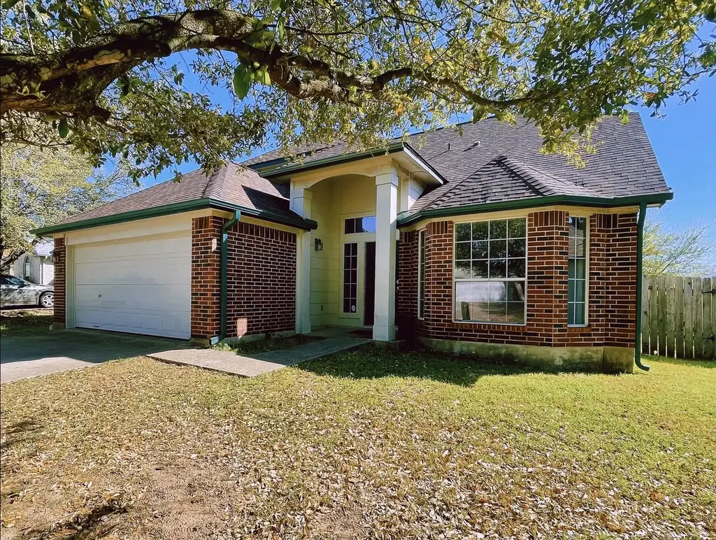 104 Cattail Cove, Hutto