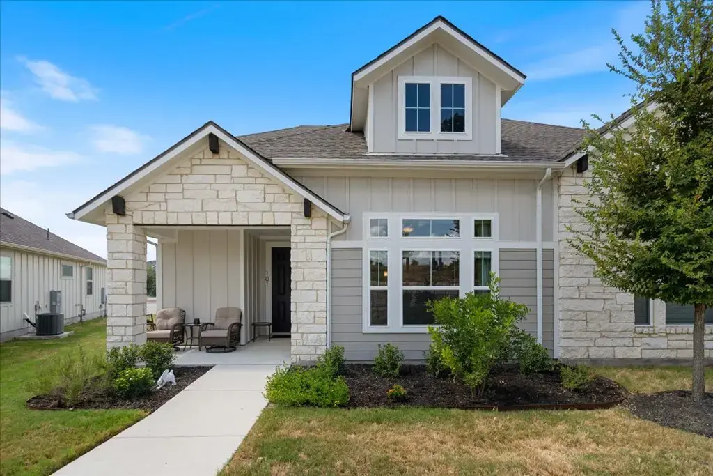 220 Bolivar Way 101, San Marcos
