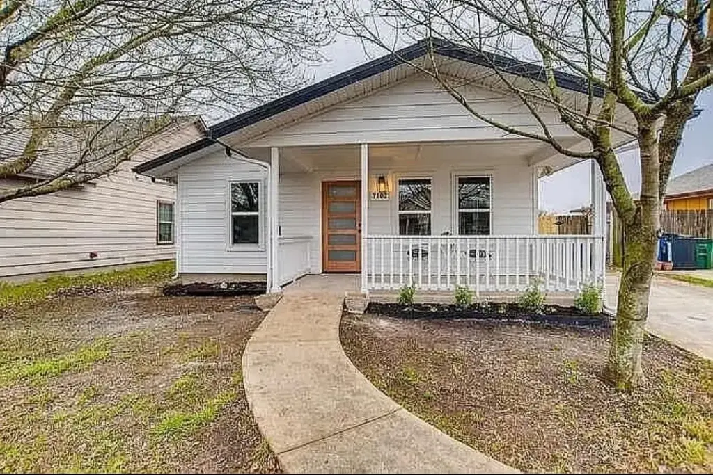 7102 Villita Avenida Street, Austin