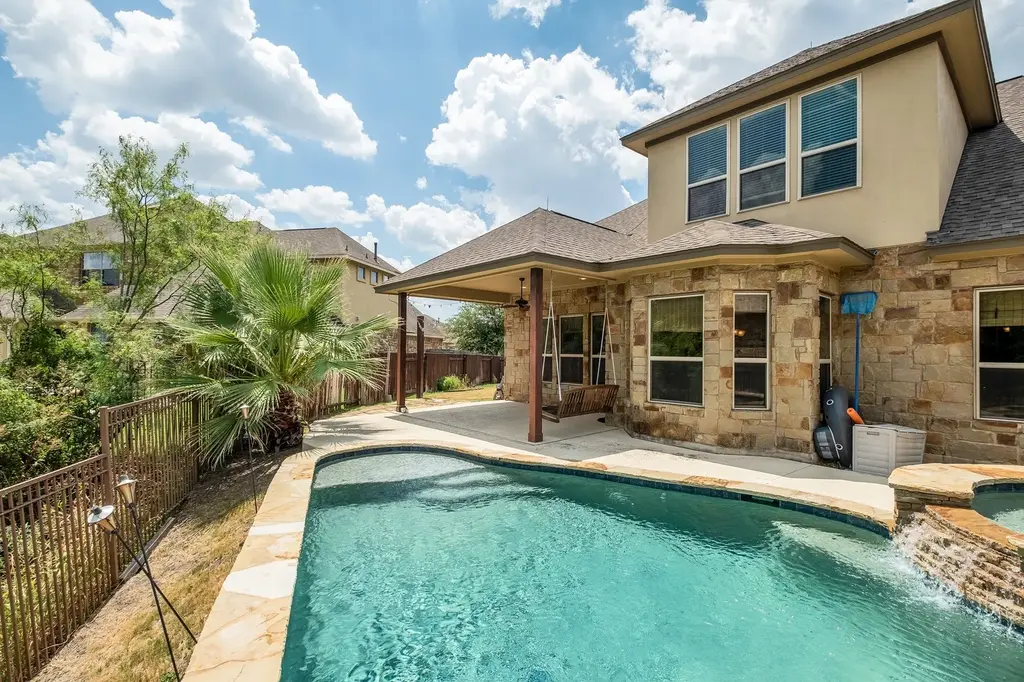 2921 Desert Candle Drive, Round Rock