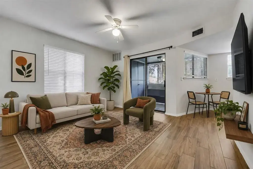 2500 Burleson Road 609, Austin