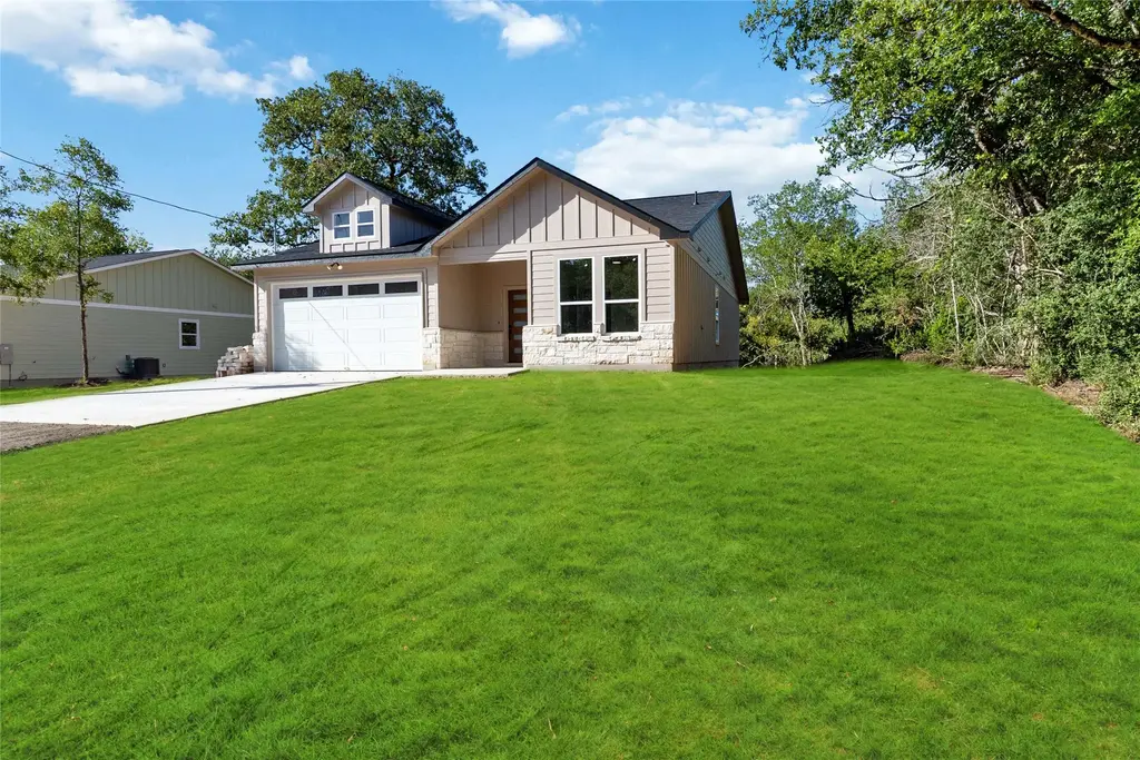 150 Palikea Court, Bastrop
