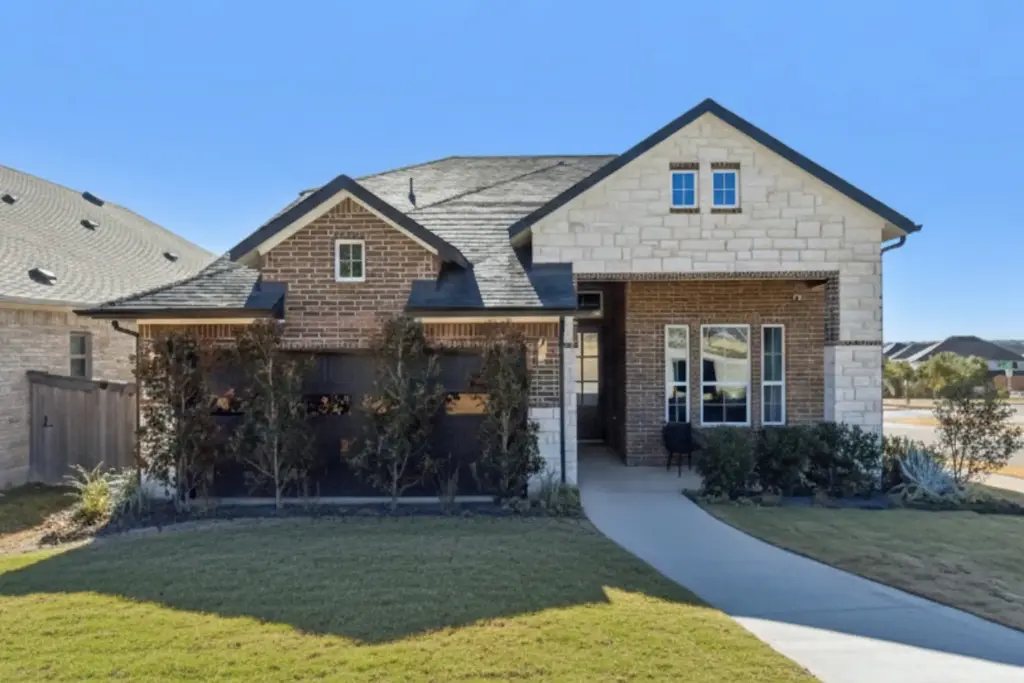 129 Whistling Willow Drive, Georgetown