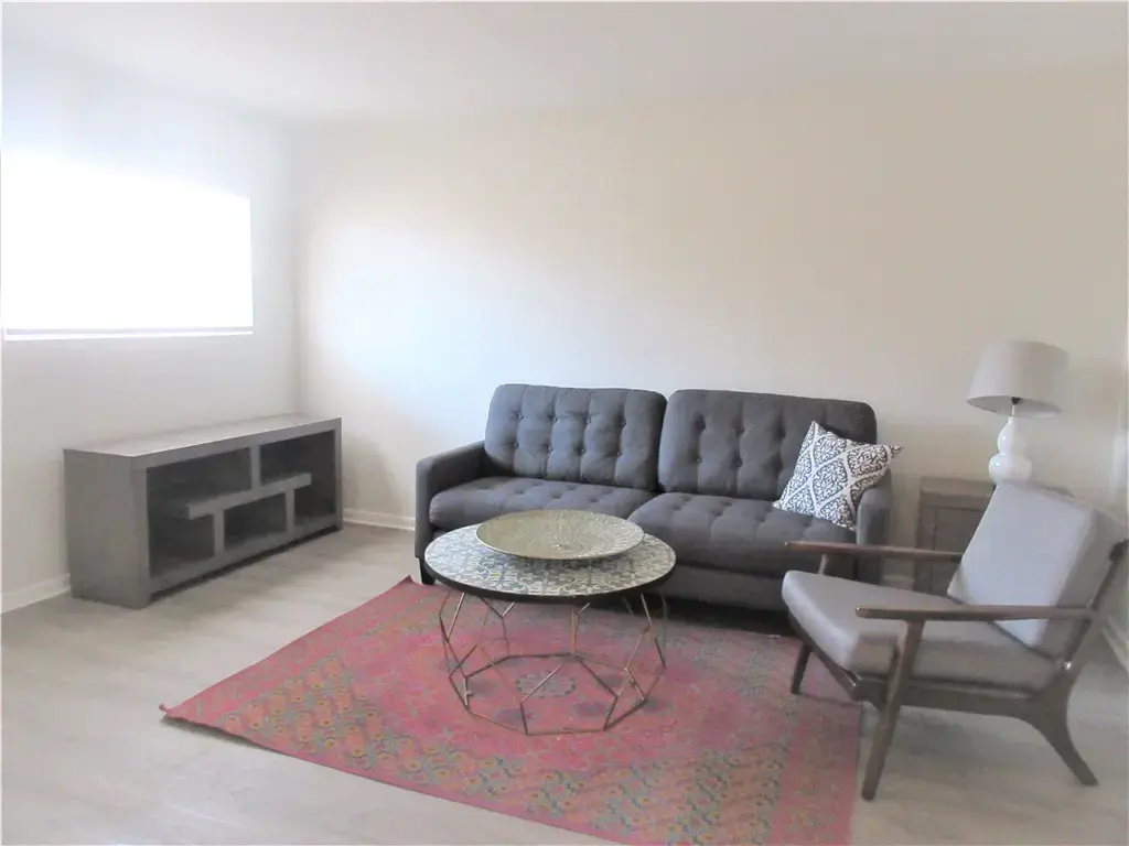 926 E Dean Keeton Street 202, Austin
