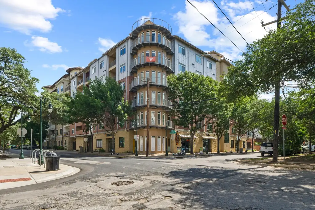 910 W 25th Street 209, Austin