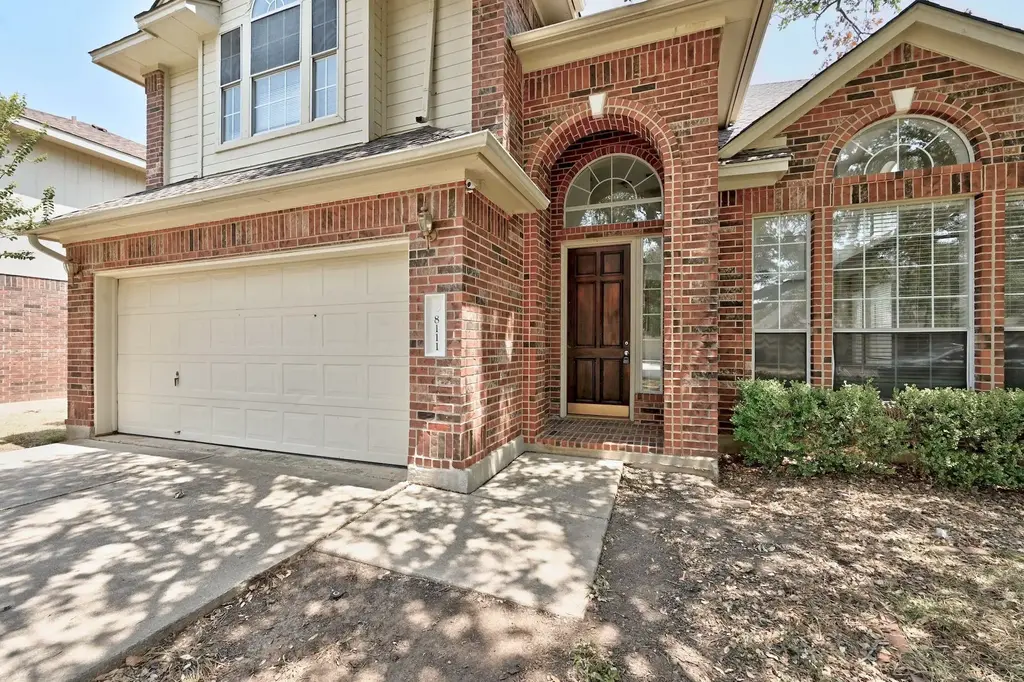 8111 Cheno Cortina Trail, Austin