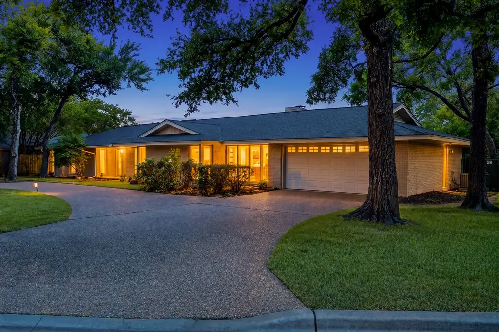 6808 Mesa Drive, Austin