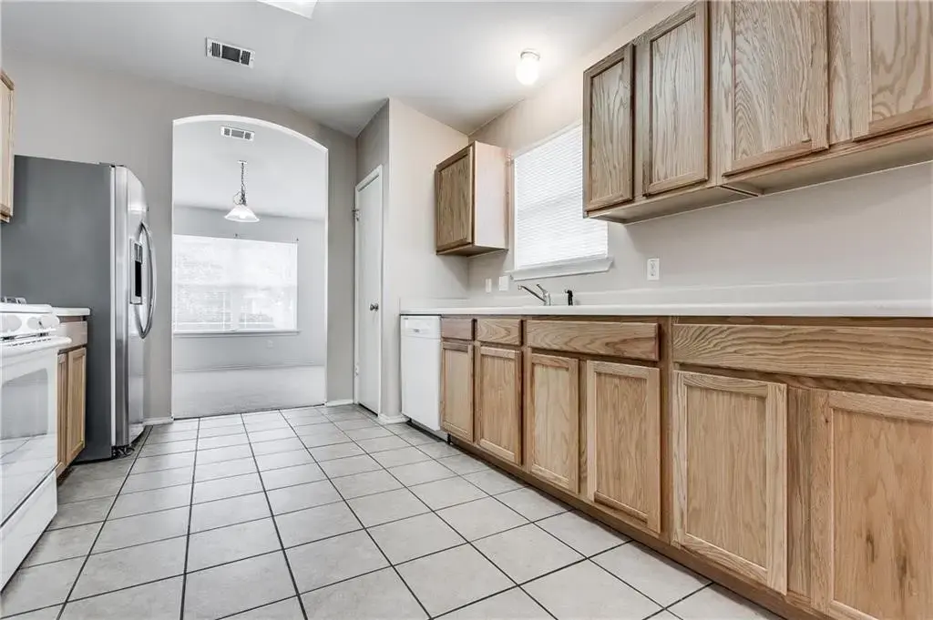 602 Golden Gate Drive, Leander