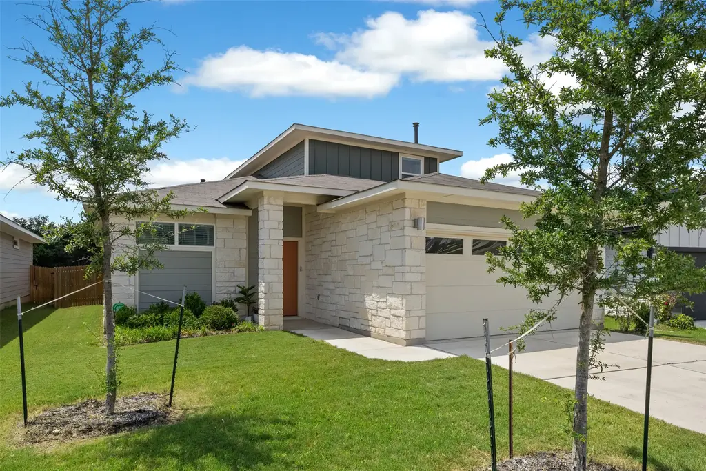 249 Tequilana Pass, Leander