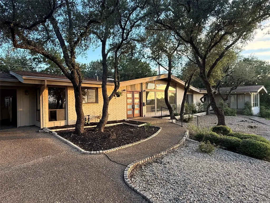 112 Highlander Cove, Lakeway