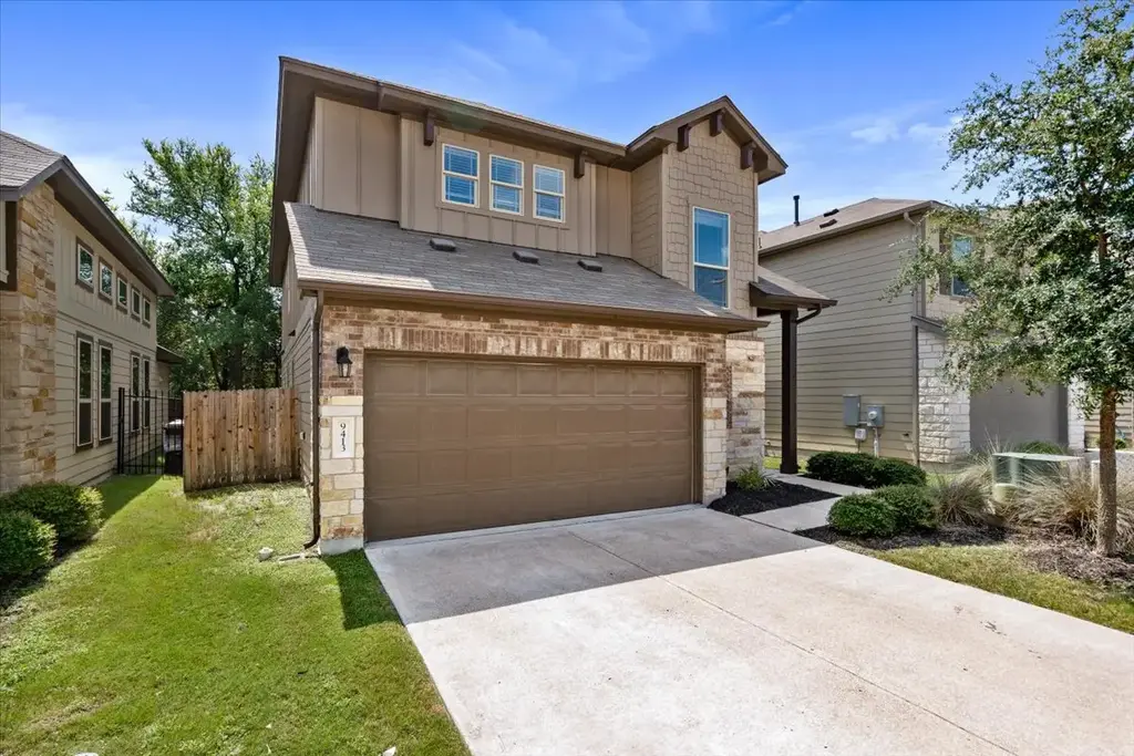 9413 Tanager Way, Austin