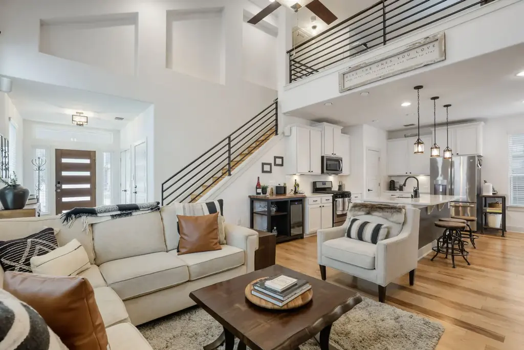 2003 Hermia Street 57, Austin