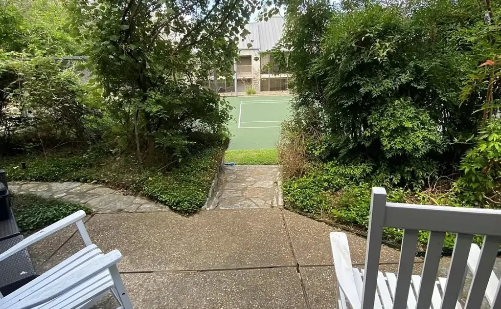 157 World Of Tennis Square D-168, Lakeway