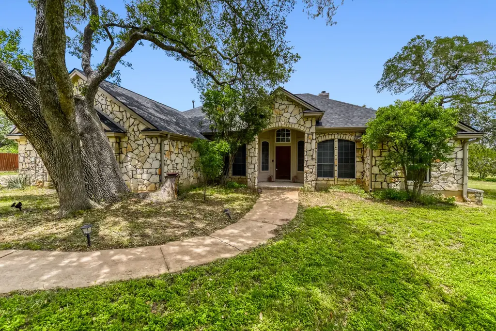 330 Humphrey Drive, Buda