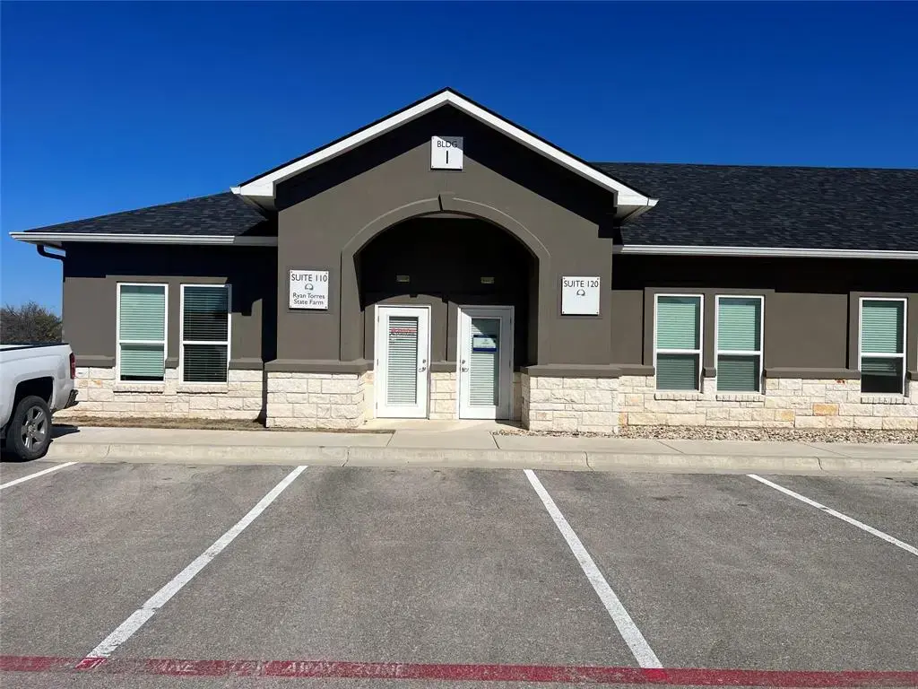 660 S Bagdad Road 120, Leander