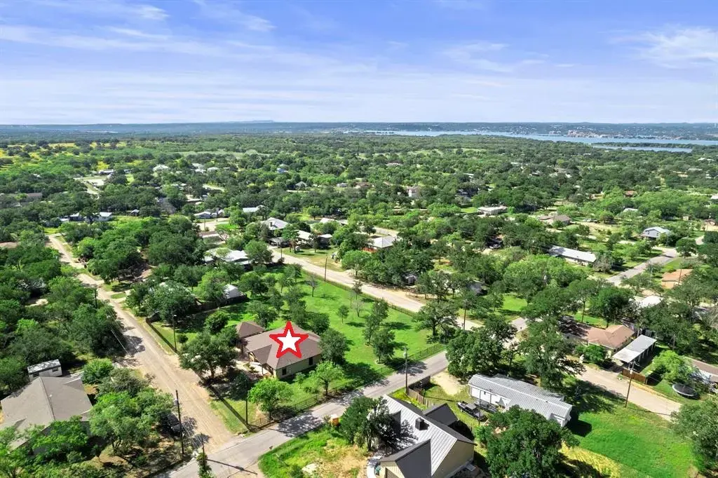 1404 Kings Valley Drive, Granite Shoals
