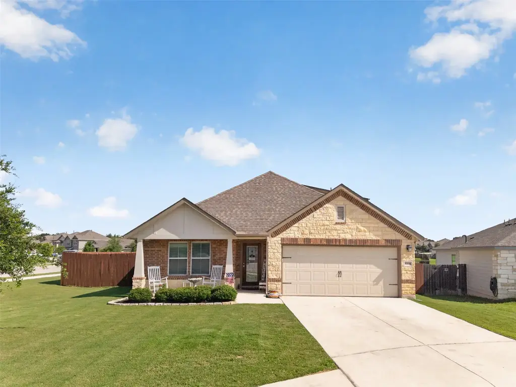 1009 Bright Star Cove, Georgetown