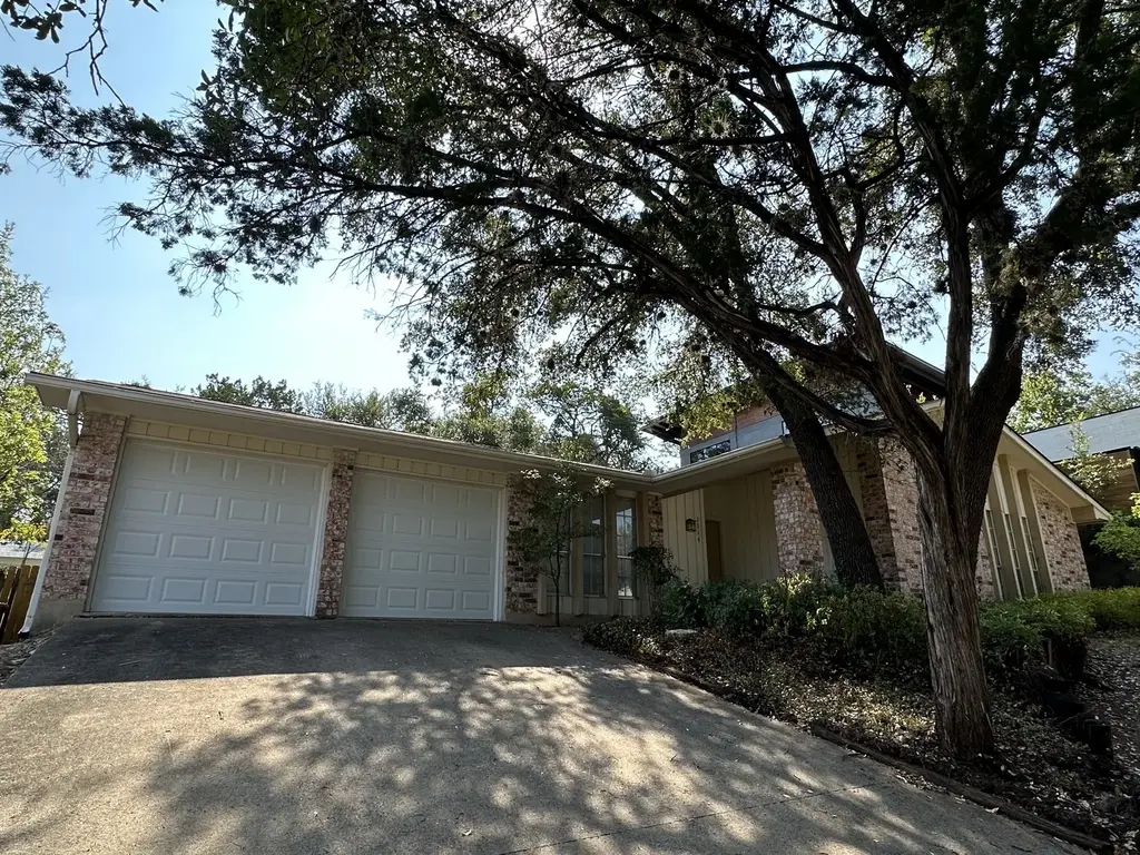 2314 Farnswood Circle, Austin