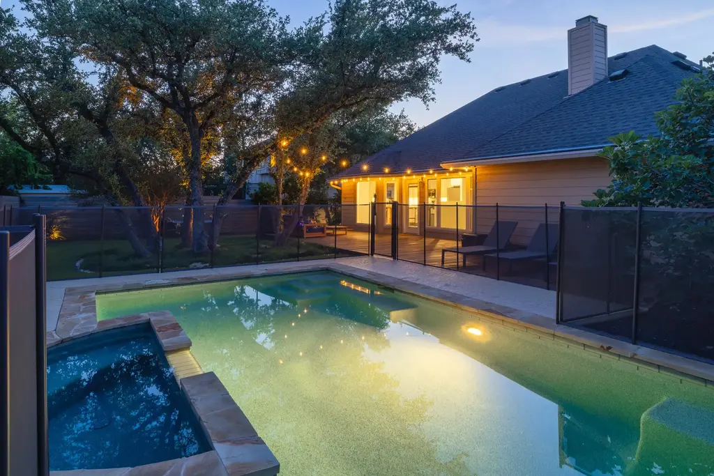 6901 Breezy Pass, Austin