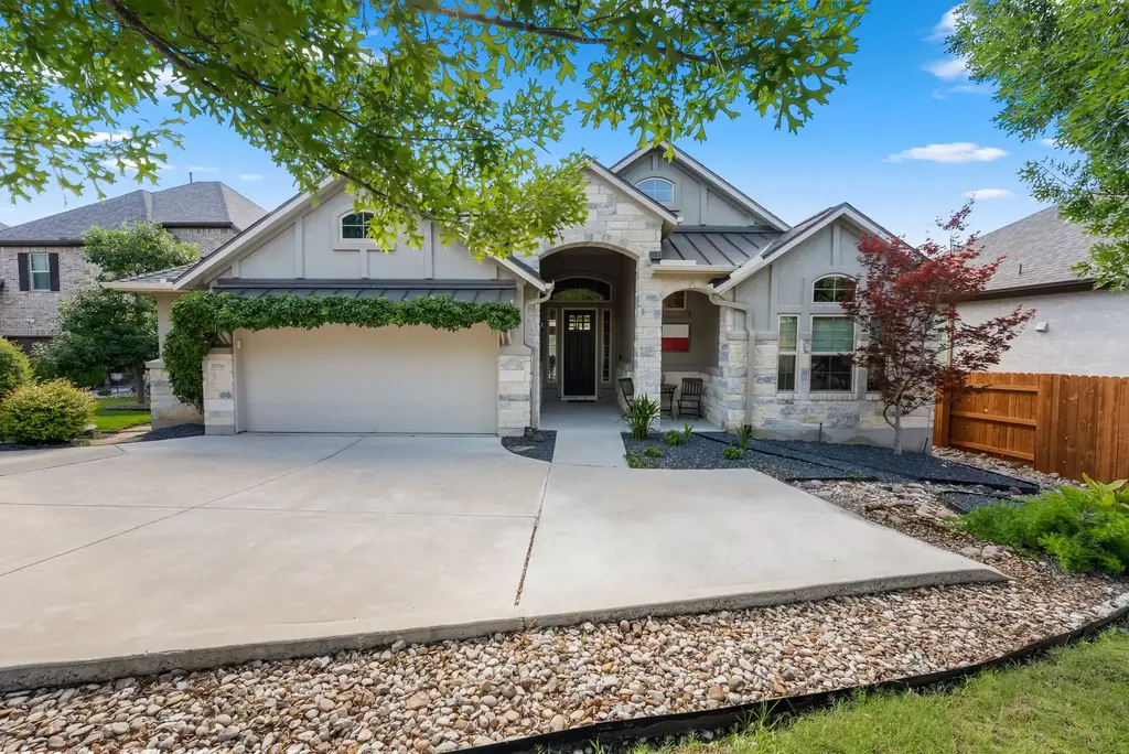18716 Laramie Well Cove, Austin