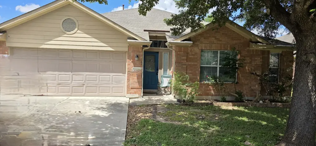 261 Amber Ash Drive, Kyle