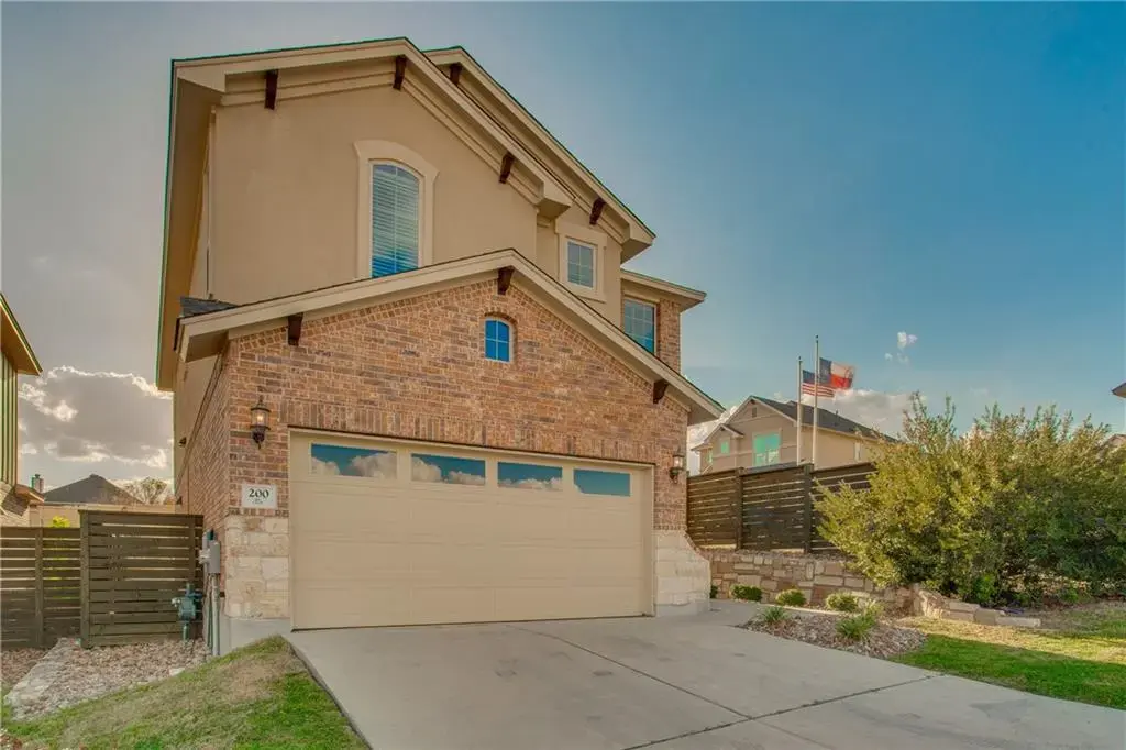 3651 Sandy Brook Drive 200, Round Rock