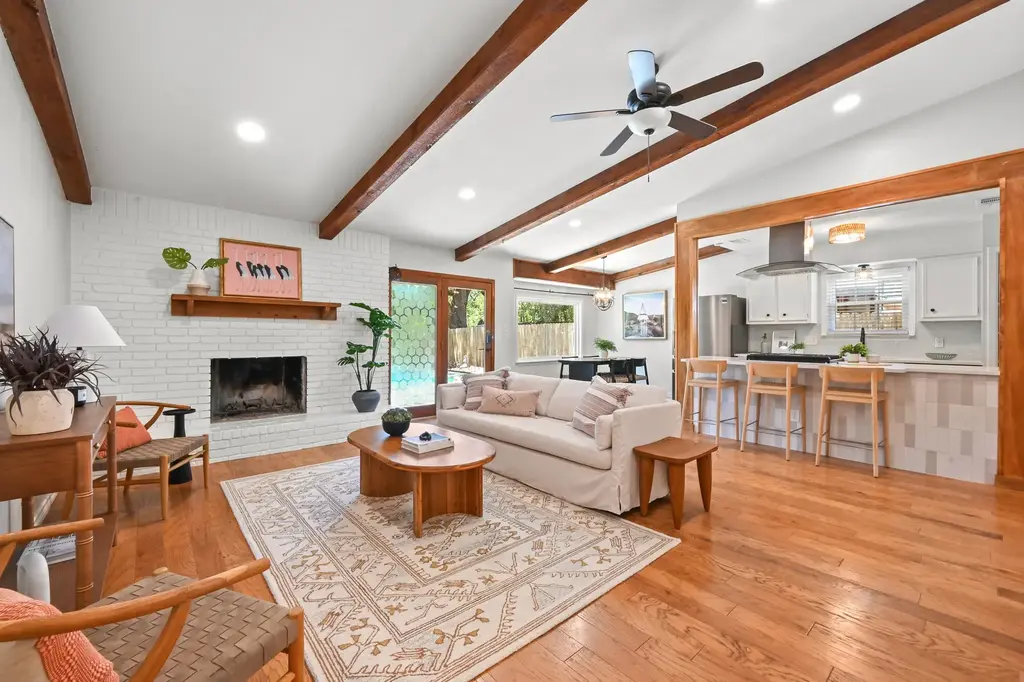 5300 Suburban Drive, Austin