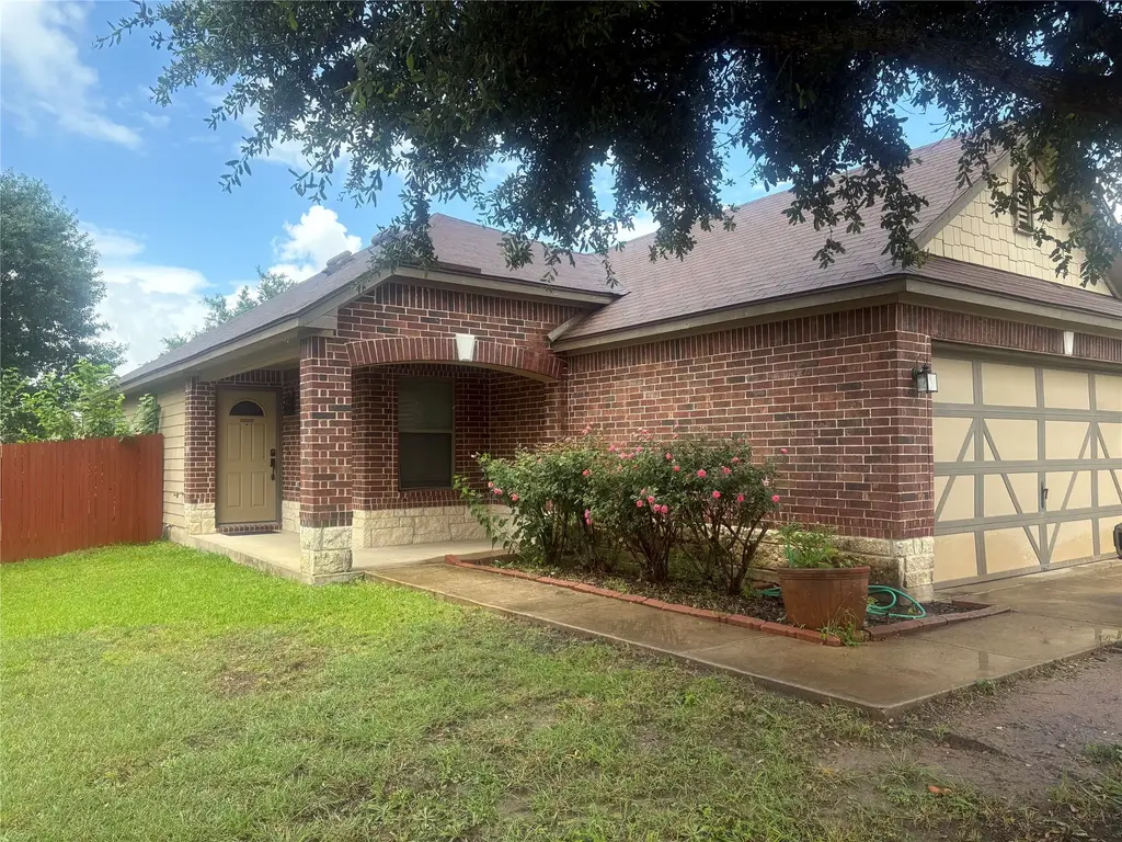 4305 Big Bend Trail, Taylor